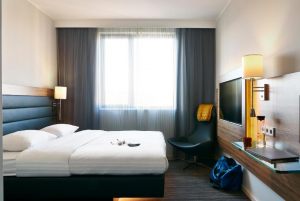 Edinburgh Airport Moxy Hotel