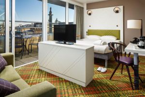 Edinburgh Ibis Styles St Andrews Square