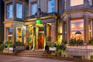 Edinburgh Ibis Styles St Andrews Square