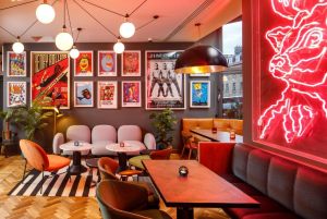 Edinburgh Ibis Styles St Andrews Square