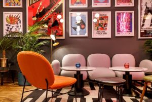 Edinburgh Ibis Styles St Andrews Square